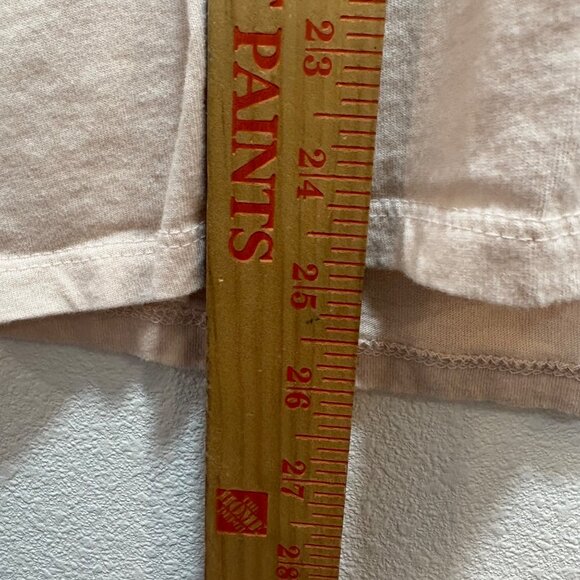 Levis Pink Graphic T-Shirt XL Red Logo Spell Out - Picture 4 of 5